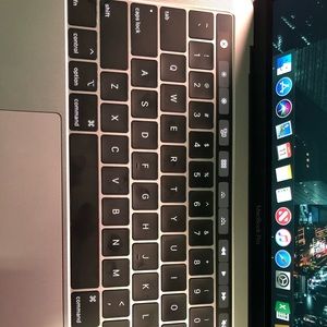 MacBook Pro 13” (2018) with Touch Bar